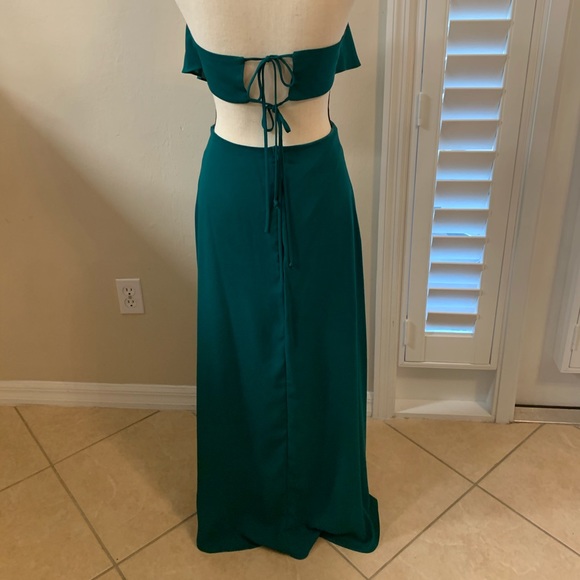 Green dress - Picture 4 of 7